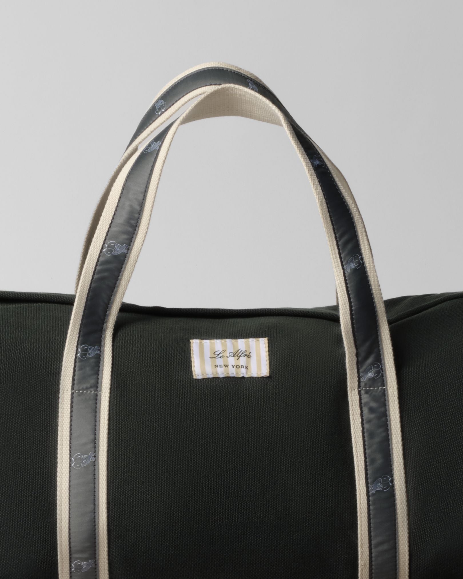 Le Alfré Hunter Green Duffle Bag